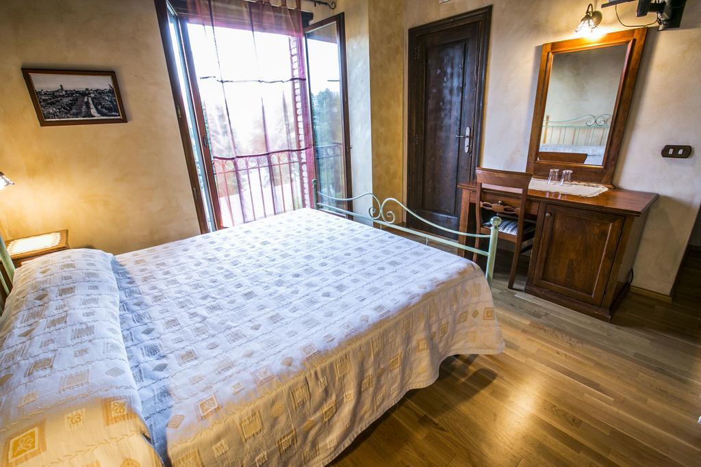Agriturismo Col Morino Bed and Breakfast Pineto Kamer foto